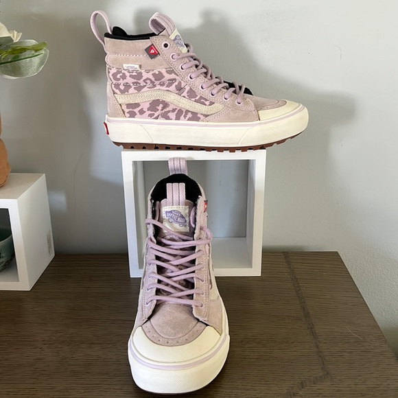 Vans Shoes - VANS SK8- HI MTE High Top Sneaker